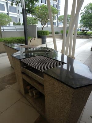 thumbnail: BBQ/picnic area