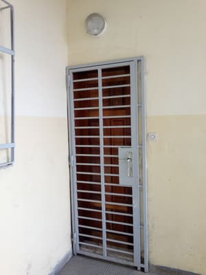 thumbnail: Property entrance