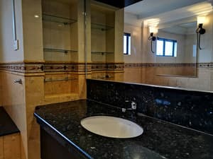 thumbnail: Bathroom sink