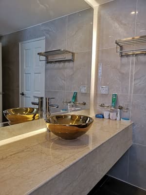 thumbnail: Bathroom