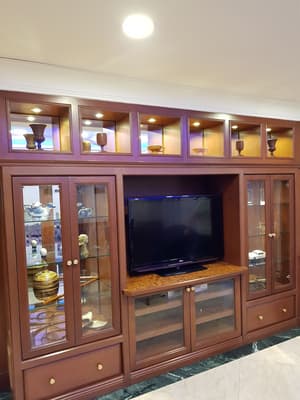 thumbnail: Interior detail