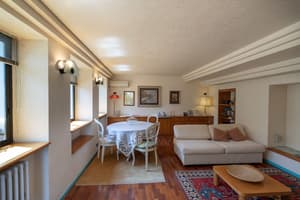 thumbnail: Living room