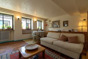 thumbnail: Living room