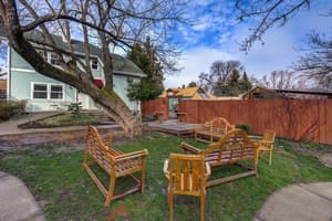 thumbnail: Property grounds