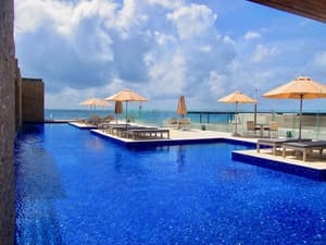 thumbnail: Outdoor pool
