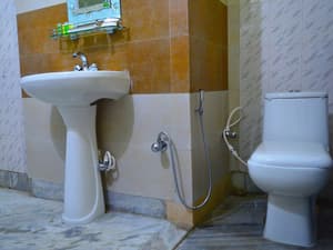 thumbnail: Bathroom
