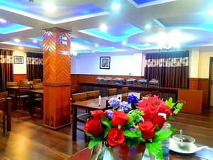 thumbnail: Restaurant