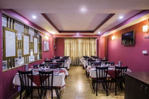 thumbnail: Restaurant
