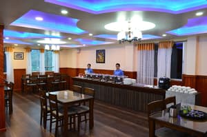 thumbnail: Dining