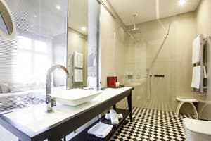 thumbnail: Bathroom