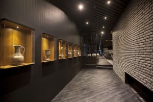 thumbnail: Interior detail