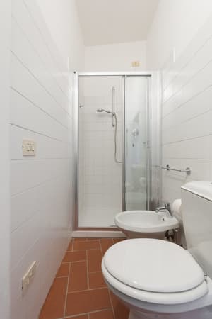 thumbnail: Bathroom shower