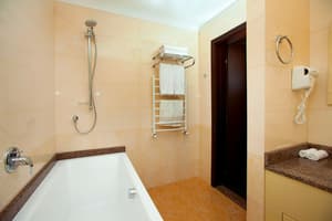 thumbnail: Bathroom