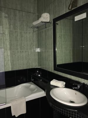 thumbnail: Bathroom