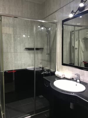 thumbnail: Bathroom
