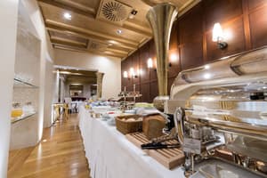 thumbnail: Breakfast buffet