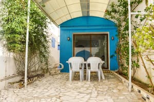 thumbnail: Terrace/patio