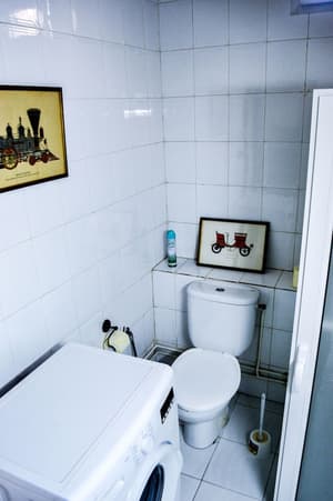 thumbnail: Bathroom