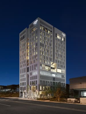 thumbnail: Exterior
