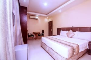 thumbnail: Rooms