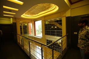 thumbnail: Interior