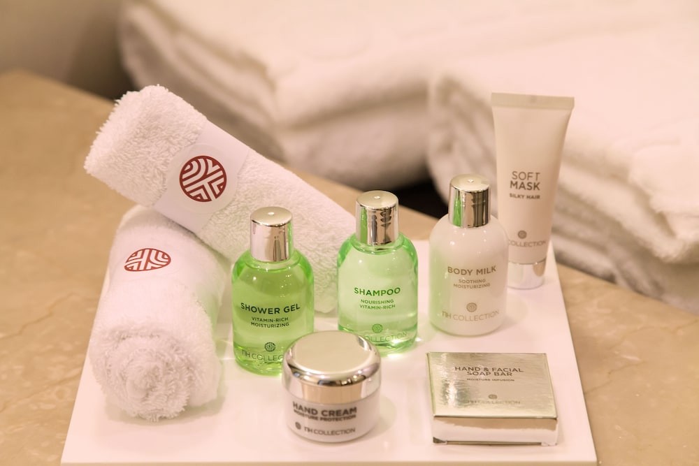 Bathroom amenities