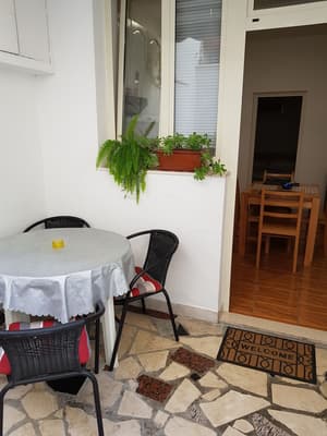 thumbnail: Terrace/patio
