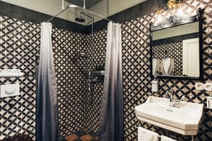 thumbnail: Bathroom