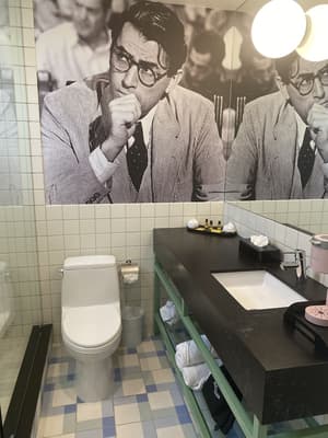 thumbnail: Bathroom