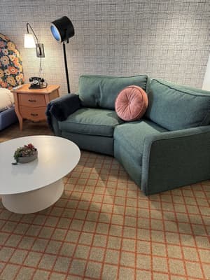 thumbnail: Living area