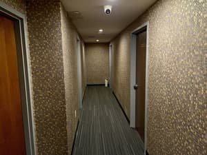 thumbnail: Bathroom amenities