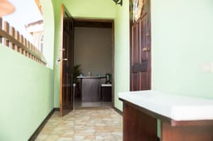 thumbnail: Property entrance