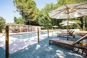thumbnail: Outdoor pool