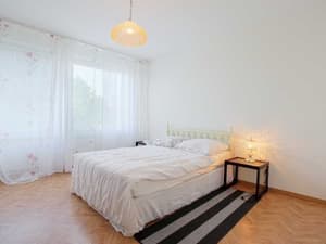 thumbnail: General view