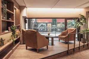 thumbnail: Reception