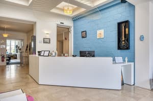thumbnail: Reception