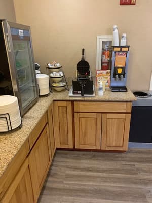 thumbnail: Breakfast buffet