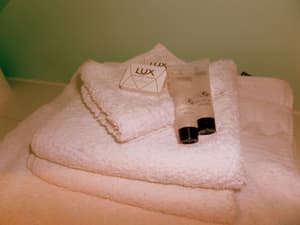 thumbnail: Room amenity