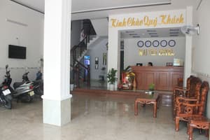 thumbnail: Reception