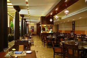 thumbnail: Restaurant