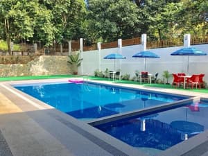 thumbnail: Pool