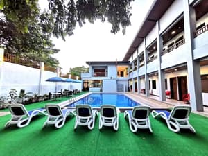 thumbnail: Pool