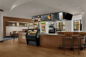 thumbnail: Restaurant