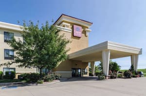 thumbnail: Exterior