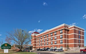 thumbnail: Exterior