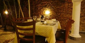 thumbnail: Dining