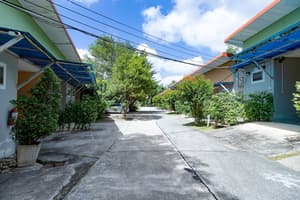 thumbnail: Exterior