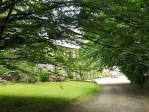 thumbnail: Property entrance