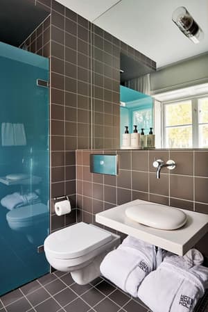 thumbnail: Bathroom