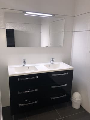 thumbnail: Bathroom sink